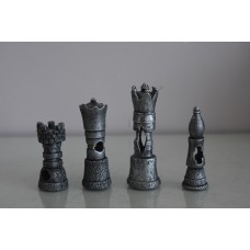  Aquarium Detailed 4 Piece Chess Set Approx 3 x 3 x 10 cms