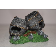 Detailed Old Twin Wooden Barrel & Rocks 12 x 9 x 10 cms